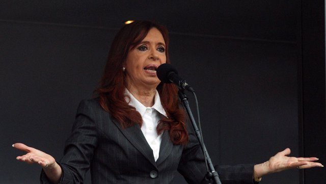 Un juez ordena el registro de cajas de seguridad de Cristina Fernández