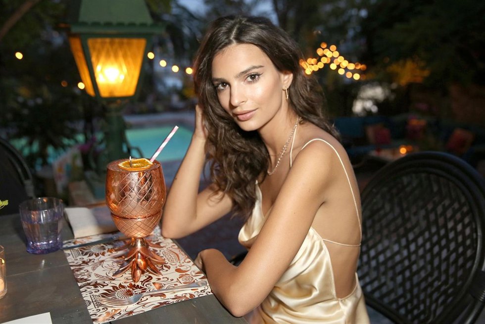 Emily Ratajkowski/ Getty