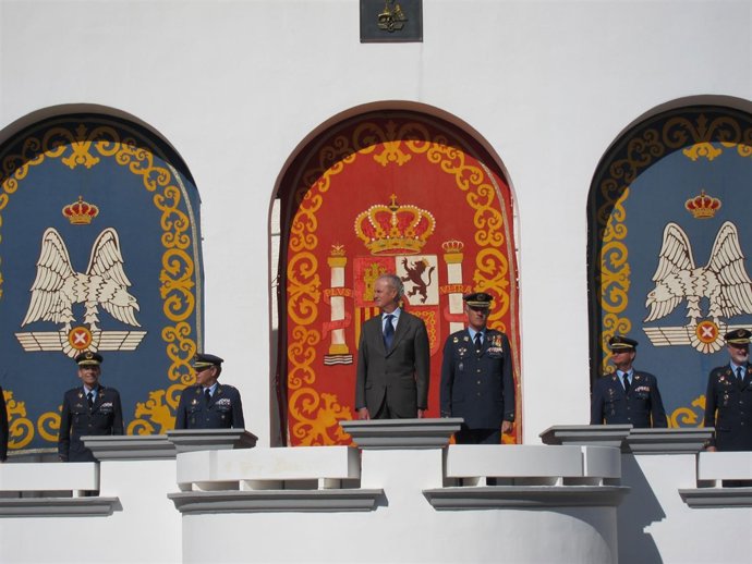 Pedro Morenés en la AGA