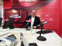 PNV dice que la IA se halla en un "laberinto" pero no de "capa caída"