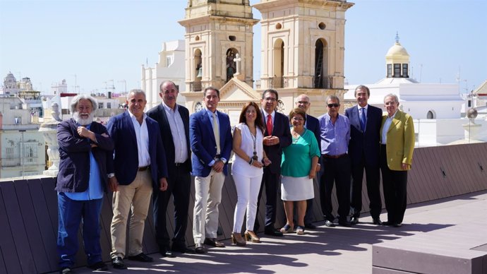 El patronato de la Fundación Cajasol se reúne en Cádiz