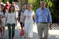 Aguirre pide a las NNGG del PP de Madrid que estudien para combatir "las propuestas demagógicas de partidos antisistema"