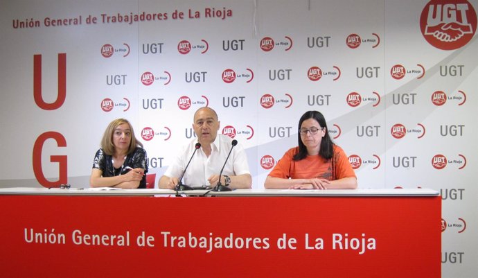 Llach, Bárcenas y Lázaro de UGT La Rioja ofrecen rueda Unipapel