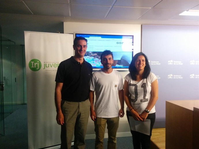 Azcona y los responsables de Inter Europa, en la rueda de prensa