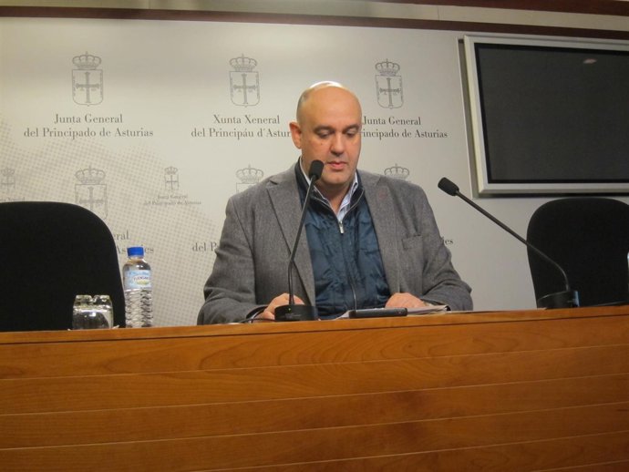  Pedro Leal en rueda de prensa