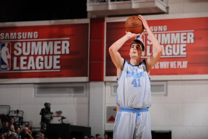 Juancho Hernangómez con Denver Nuggets