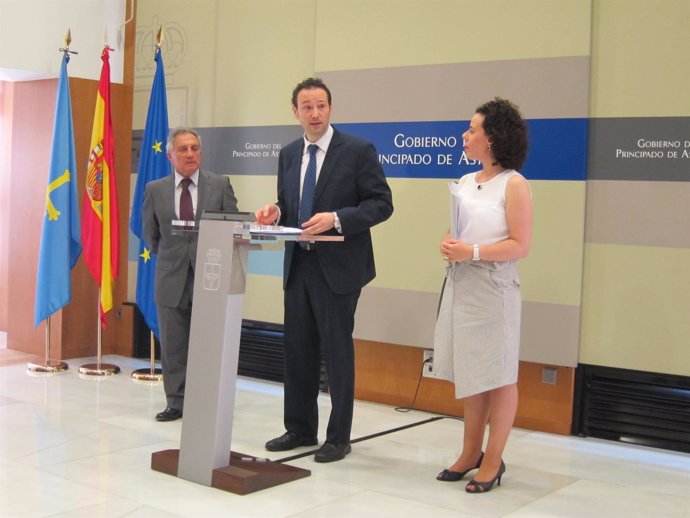 Francisco Antonio Martos, Guillermo Martinez y Nerea Larfeuil