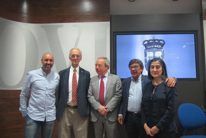 Representantes del Ayuntamiendo de Oviedo, de la Ópera de Oviedo y de la Ospa.  