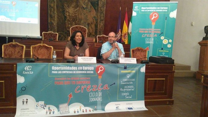 Amo y Molina durante la inauguración de la jornada