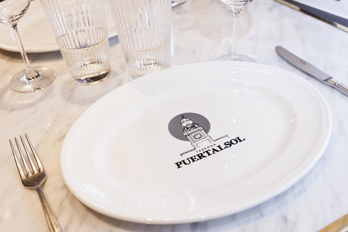 El Corte Inglés abre en la Puerta del Sol un espacio gastronómico con El Corte Inglés abre en la Puerta del Sol un espacio gastronómico con