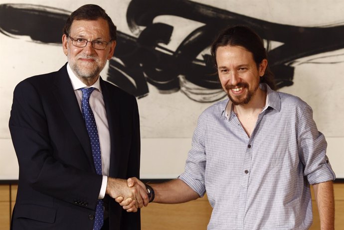 Mariano Rajoy se reúne con Pablo Iglesias en el Congreso