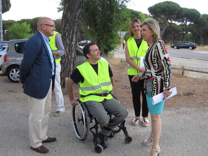 Presentación de la campaña de sensibilización de la DGT