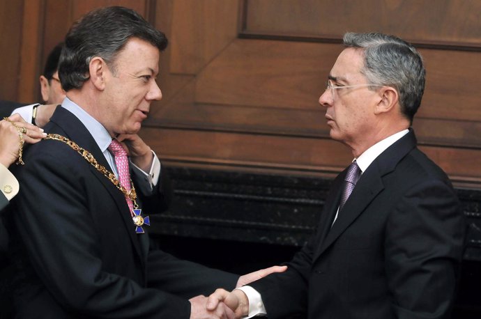 Álvaro Uribe y Juan Manuel Santos