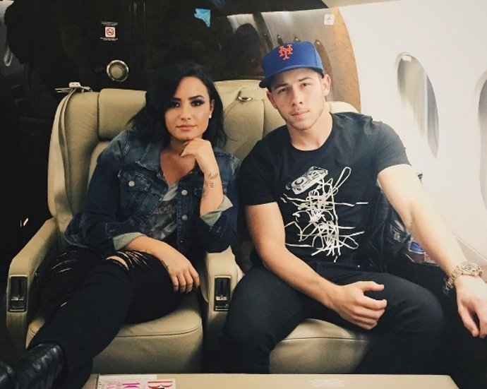 Nick Jonas y Demi Lovato