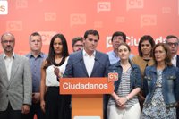 Rivera anuncia que Ciudadanos se abstendrá en la segunda votación de investidura de Rajoy