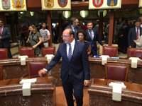 El presidente de Murcia avanza que el próximo año se convocarán oposiciones en Secundaria