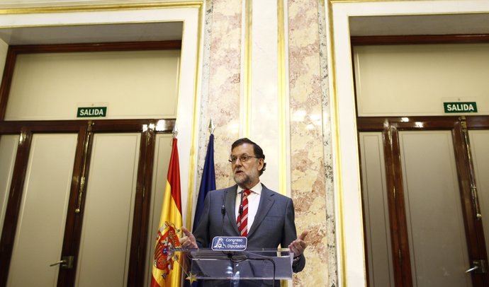 Rueda de prensa de Mariano Rajoy tras reunirse con Pedro Sánchez
