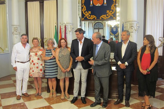 De la Torre, María José Valenzuela, Daniel Hierrezuelo