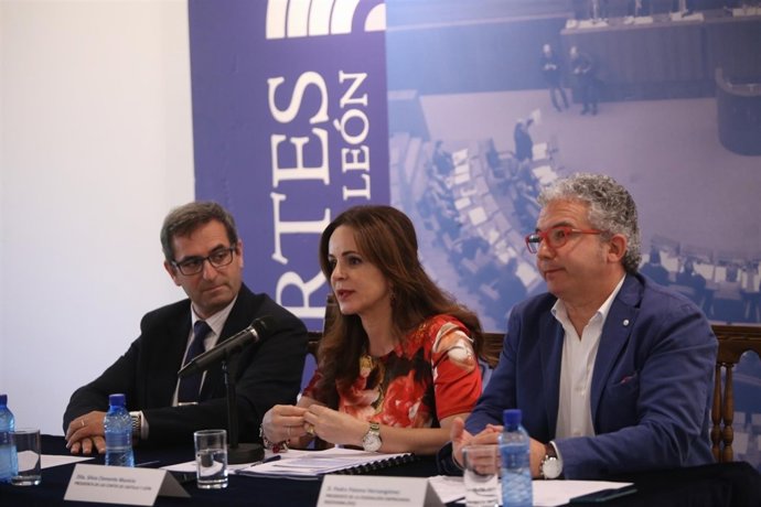 Clemente en  el encuentro con alcaldes y empresarios