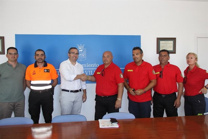 CONVENIO ENTRE EL AYUNTAMIENTO PALACIEGO Y LOS EQUIPOS DE RESPUESTA INMEDIATA EN