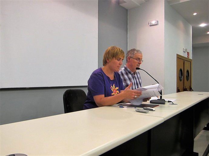 Ainhoa Etxaide y Adolfo Muñoz.