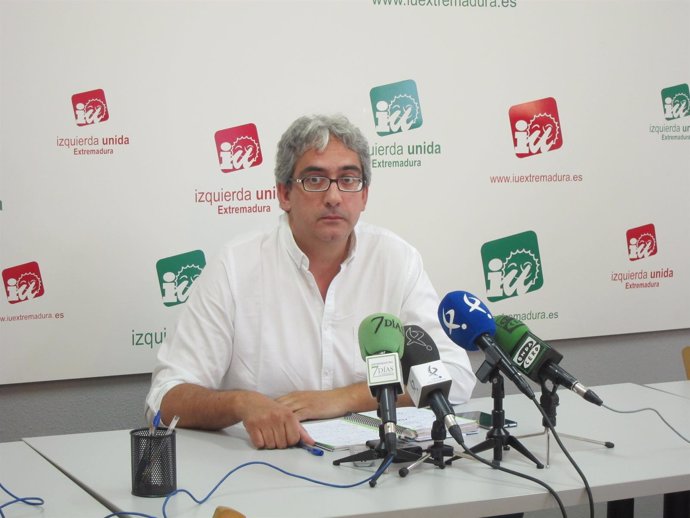 Joaquín Macías en rueda de prensa sobre el Debate