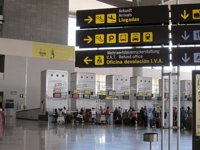 La Junta valora que los aeropuertos andaluces superaron los 5,4 millones de pasajeros hasta junio