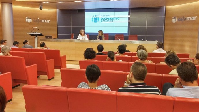 Ortiz, en su reunión con las OPFH de Almería