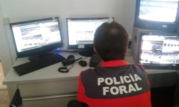 Control de cámaras durante la corrida en la plaza de toros