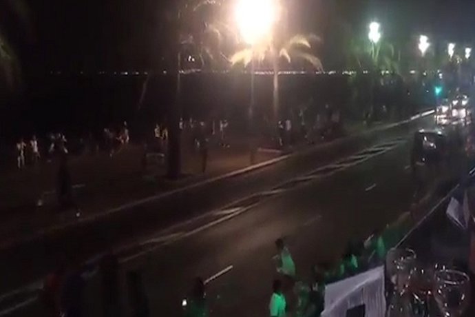 Se elevan a 84 los muertos en el atentado de Niza