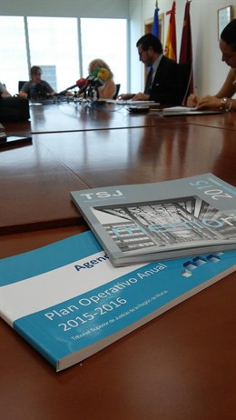 Presentación de la Memoria Judicial 2015