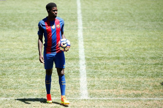 Samuel Umtiti, presentado con el Barcelona