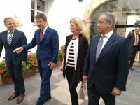 Catalá aboga por "fortalecer la unión de los demócratas" para "evitar discrepancias" en la lucha antiterrorista