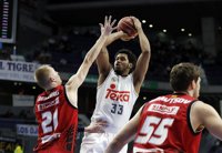 Trey Thompkins renueva dos temporadas con el Real Madrid