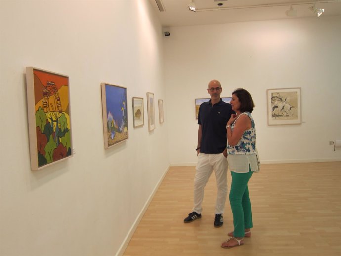 Exposición de artistas con la boca y con el  pie en Cáceres
