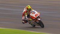 Pawi reina bajo la lluvia en Moto3 y Navarro vuelve con garra