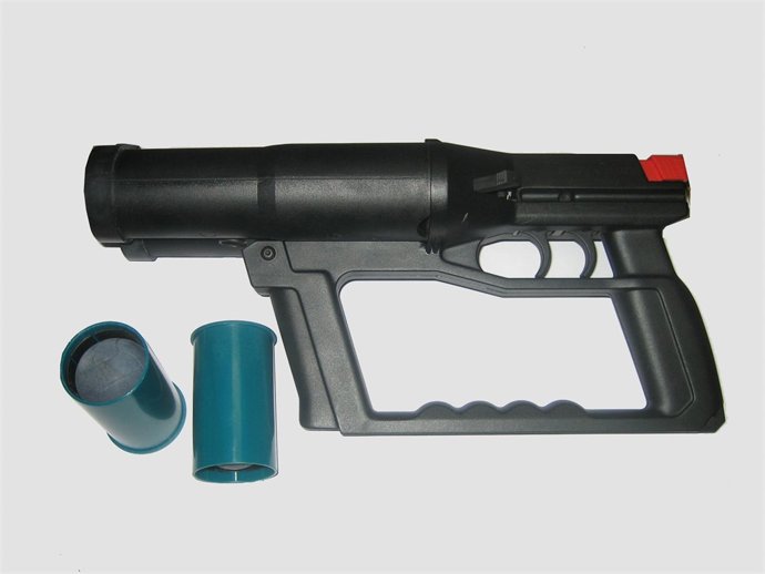 Arma incautada en una operación policial en Estepona 