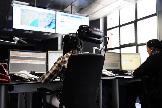 Operadoras de la sala 112.