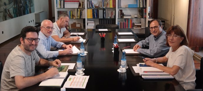 Soler se reúne con diputados de Podemos para hablar de los presupuestos