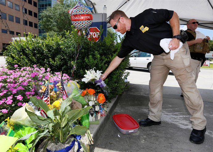 Homenaje tras el tiroteo de Baton Rouge