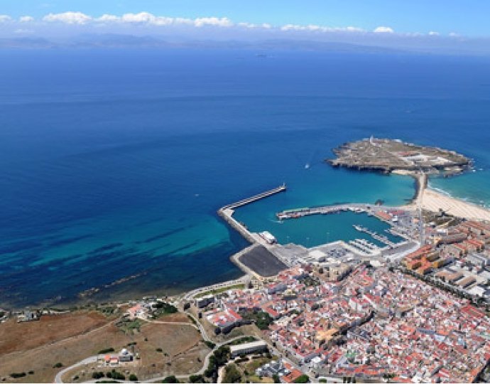 Imagen del Puerto de Tarifa (Cádiz)