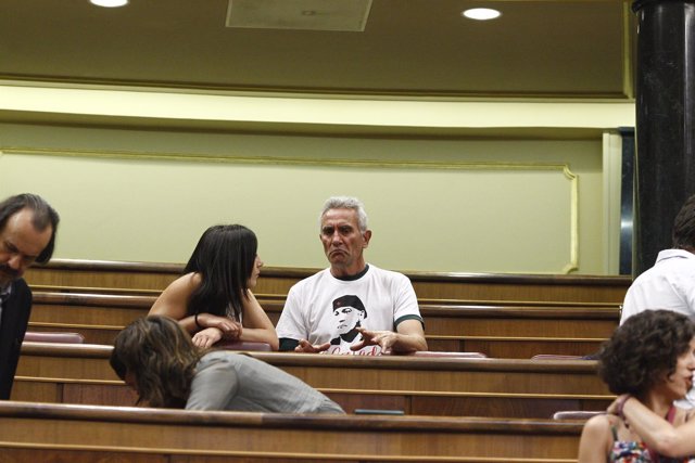 El diputado Diego Cañamero con una camiseta de apoyo a Bódalo