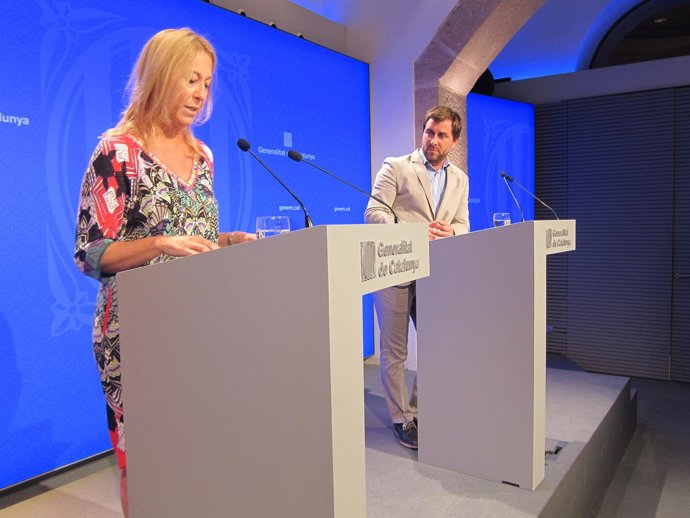 Neus Munté y Toni Comín, en rueda de prensa