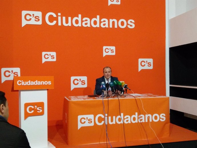 El diputado de C's Andalucía, Julio Díaz