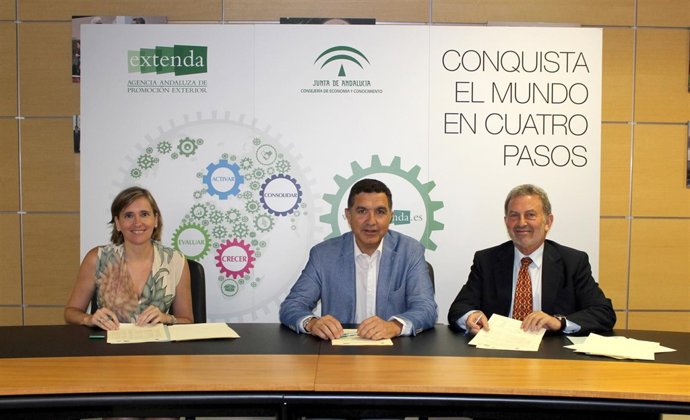 Vanesa Bernad, Gaspar Llanes y Antonio González Marín.