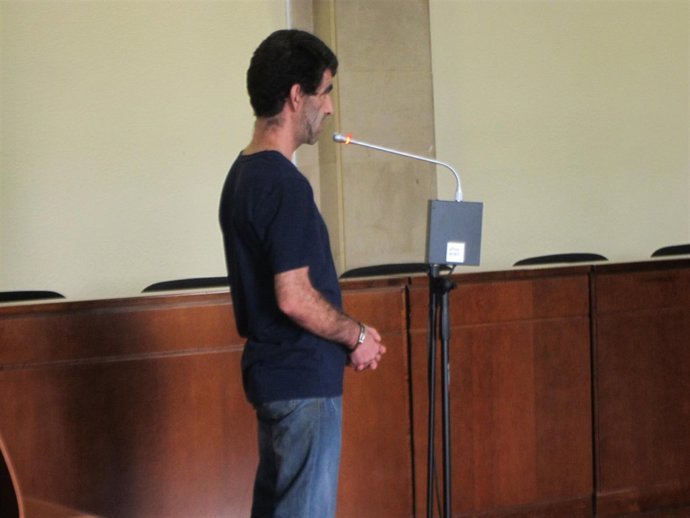 El acusado ante el tribunal de la Audiencia de Jaén
