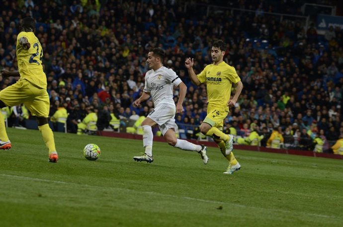 Lucas Vázquez y M. Trigueros en el Real Madrid - Villareal