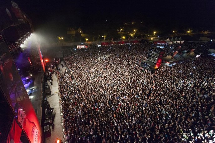 Público, concierto, Amstel Music, Santander. 