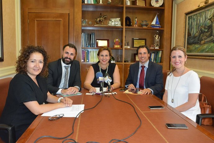 Presentación Sé digital en Vélez