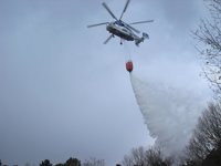 Medio Ambiente destina un helicóptero Kamov con base en Villares de Jadraque al incendio de Uceda